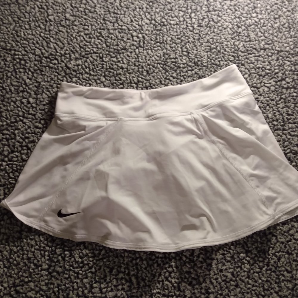 Nike Tennis-Golf jupe, short intégré,taille M
